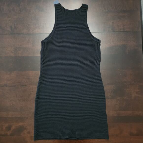 NWT Abercrombie & Fitch Ribbed Cut Out Dress Size Large - Picture 6 of 6